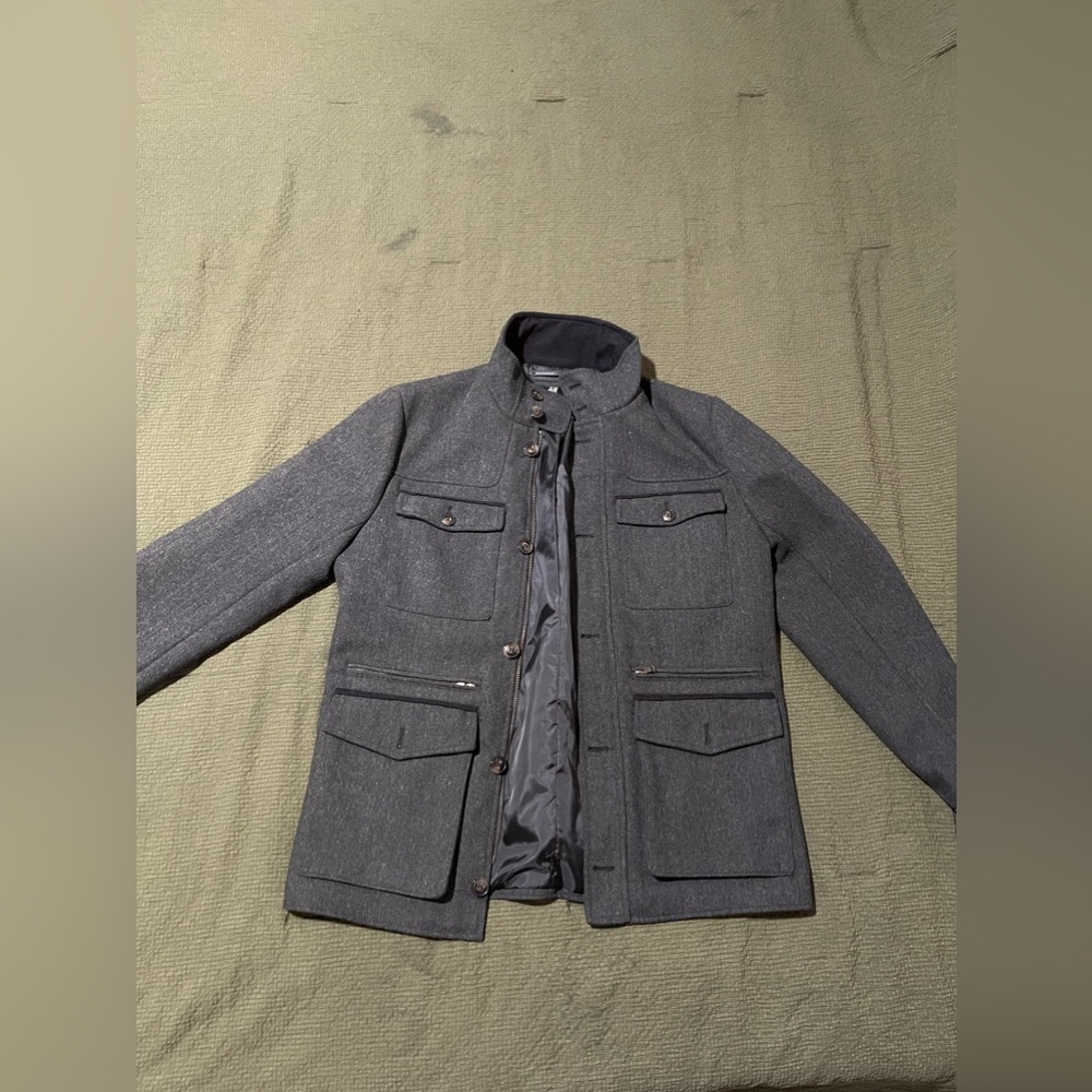 H&M Men’s Wool Pea Coat Size 46R. NWOT